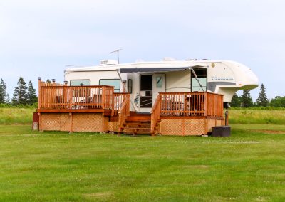 Fifth Wheel's A Charm - Cozy RV Short Term Vacation Rental in Murray Corner, New Brunswick